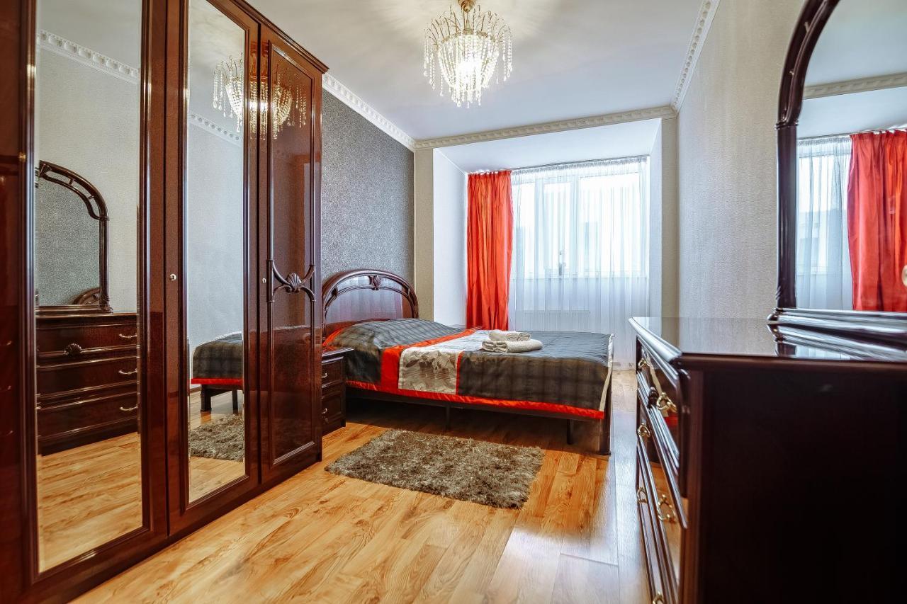 Two Bedroom Apartment On Syganak Street 64-1 Astana Exteriör bild